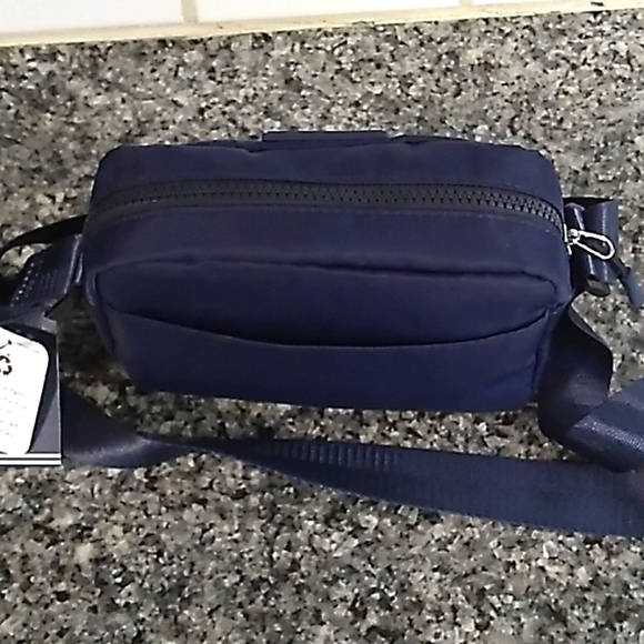 NAUTICA Net Detail Crossbody Bag - Picture 7 of 12